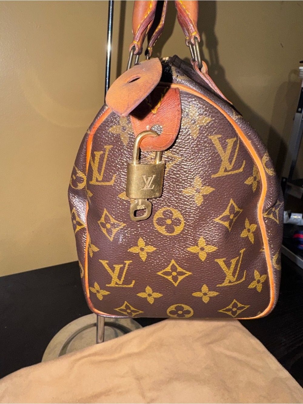 Louis Vuitton Speedy 25 satchel Lock, key, Dust bag - Picture 7 of 16